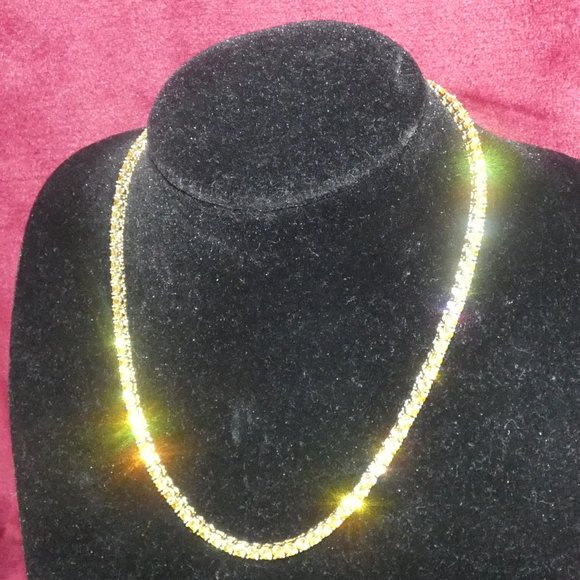 ⚡️FLASH SALE⚡️Yellow Diamond Premium Tennis Chain - Picture 2 of 3